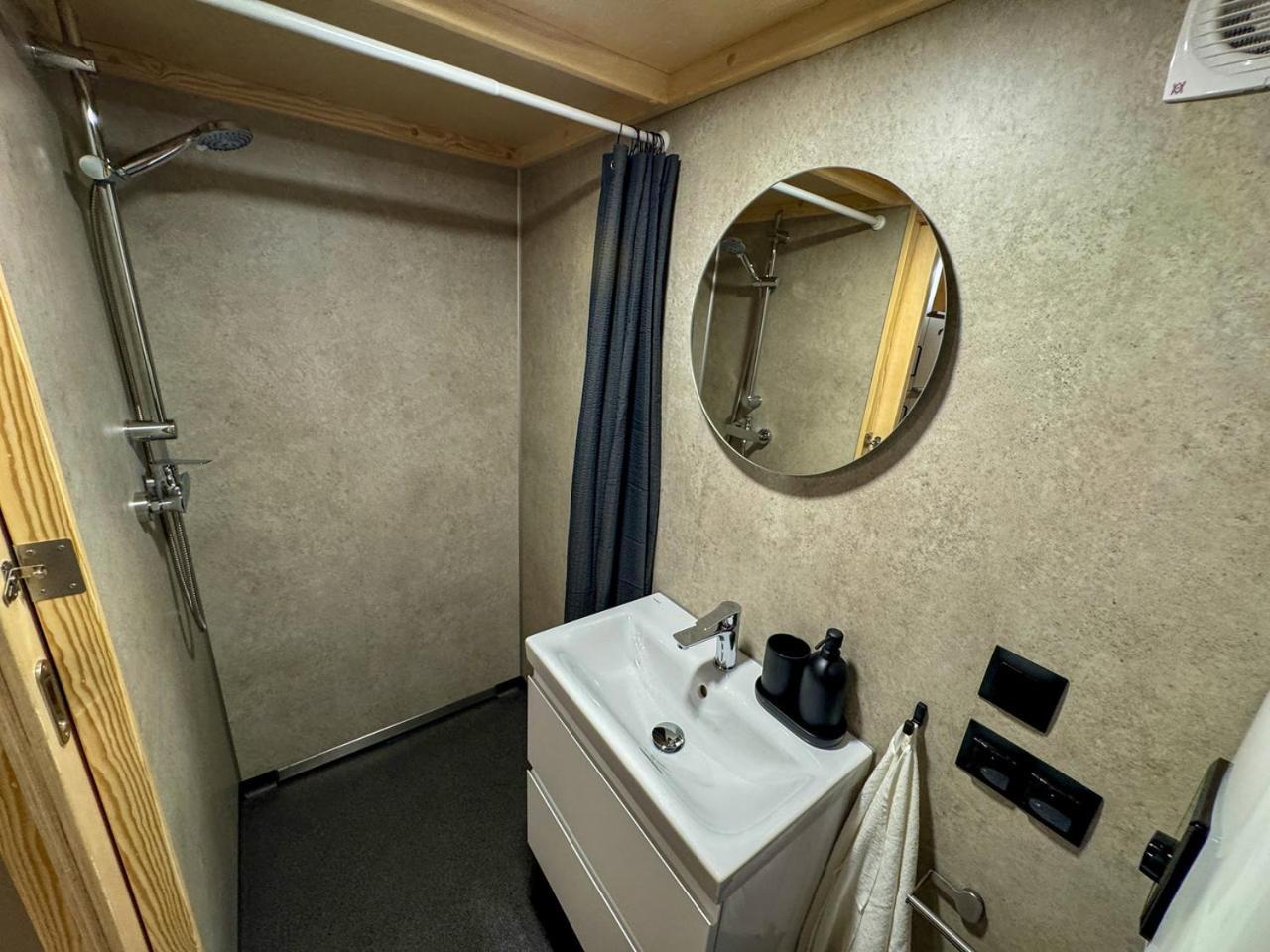 Chalepe 20 Komfortowe Domki "Tiny House" Chałupy Εξωτερικό φωτογραφία